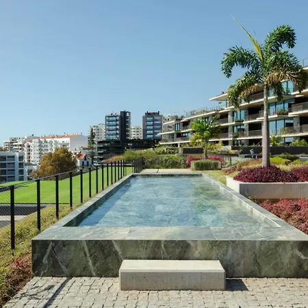 Savoy Monumentalis Golden View Funchal (Madeira)