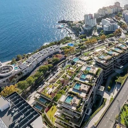 Savoy Monumentalis Golden View Funchal (Madeira)